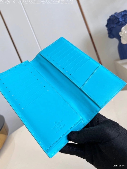 WIS VUITTON BRAZZA LOUIS WALLET-10*19*2cm 0912